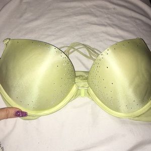 Victoria secret bombshell bra